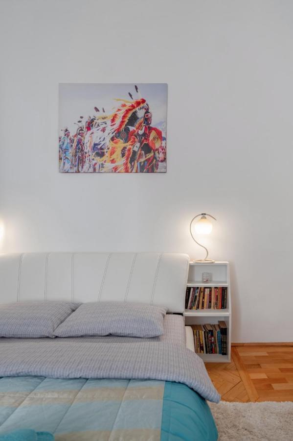 شقة Brasov Centrul Vechi - 67Sqm - 2Min To Counsel Square المظهر الخارجي الصورة