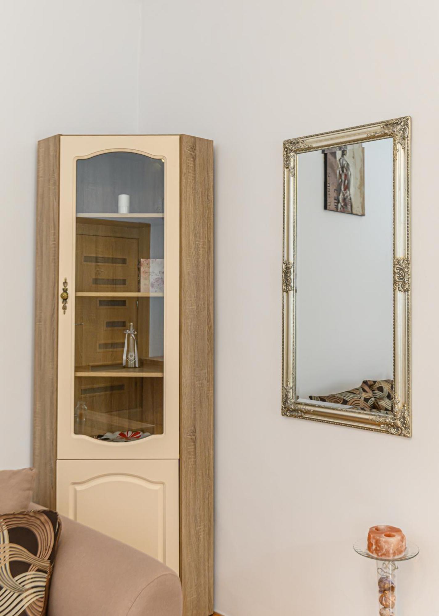 شقة Brasov Centrul Vechi - 67Sqm - 2Min To Counsel Square المظهر الخارجي الصورة