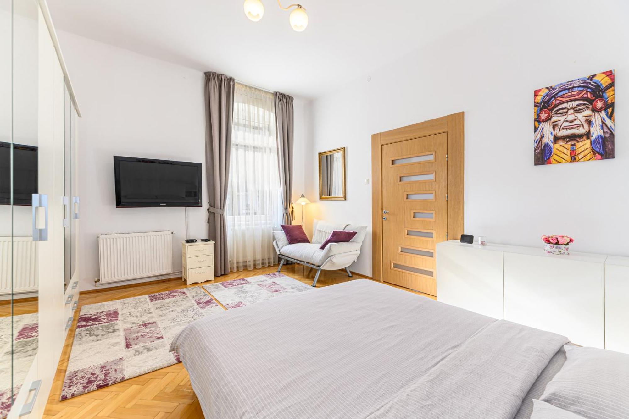 شقة Brasov Centrul Vechi - 67Sqm - 2Min To Counsel Square المظهر الخارجي الصورة
